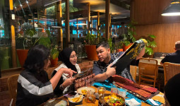 Bupati Sri Juniarsih Buka Peluang Pengembangan Wastra Berau di Industri Fesyen