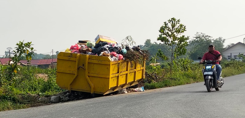DLH Bulungan Ingatkan Warga Buang Sampah Mulai Sore, Bukan Pagi hingga Siang