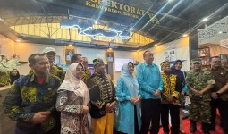 Buka Pameran Berau Expo, Bupati Sri Juniarsih Ajak Investor Lirik Potensi Wisata dan UMKM Lokal