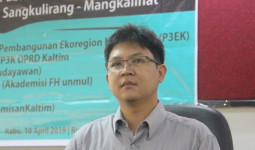 Castro Persoalkan 35 Persen Suara Menteri di Pilrek Unmul, Sekaligus Kritik Ormas yang Menutup Kampus