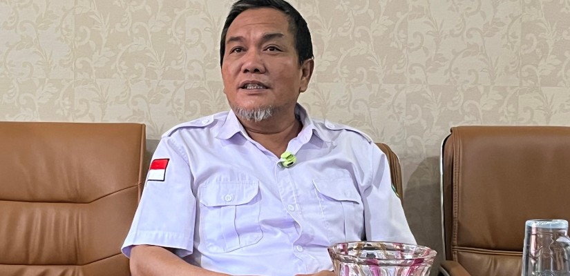 Distanak Kukar Salurkan 5 Unit Pompa Air ke Kelompok Tani, Antisipasi Dampak Kekeringan