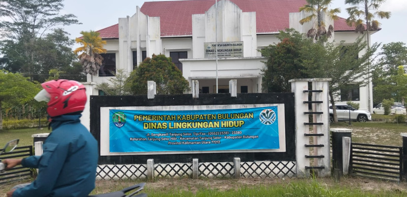 DLH Bulungan Sebut Air Berwarna Merah di Sungai Belum Tentu Akibat Limbah Oli