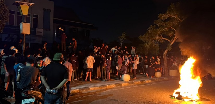Listrik Berau Padam, Warga Protes Tengah Malam, Bupati Turun Tangan, PLN Pasang Tower Darurat