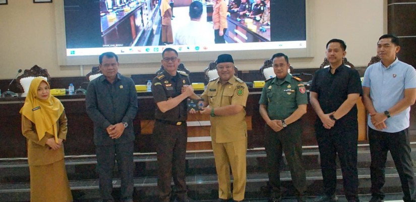 Wakil Bupati Berau Ingin Kampung Jadi Garda Depan dan Sentil Pengelolaan Harus Transparan